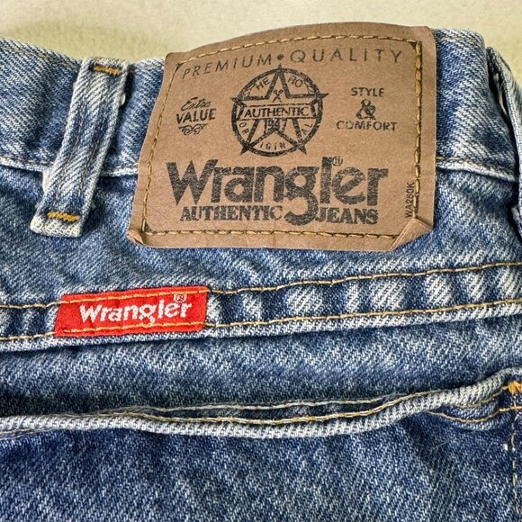 Vintage Wrangler Authentics Mens 40x30 (39x30 actual) Relaxed Fit Denim Jeans - Picture 7 of 10